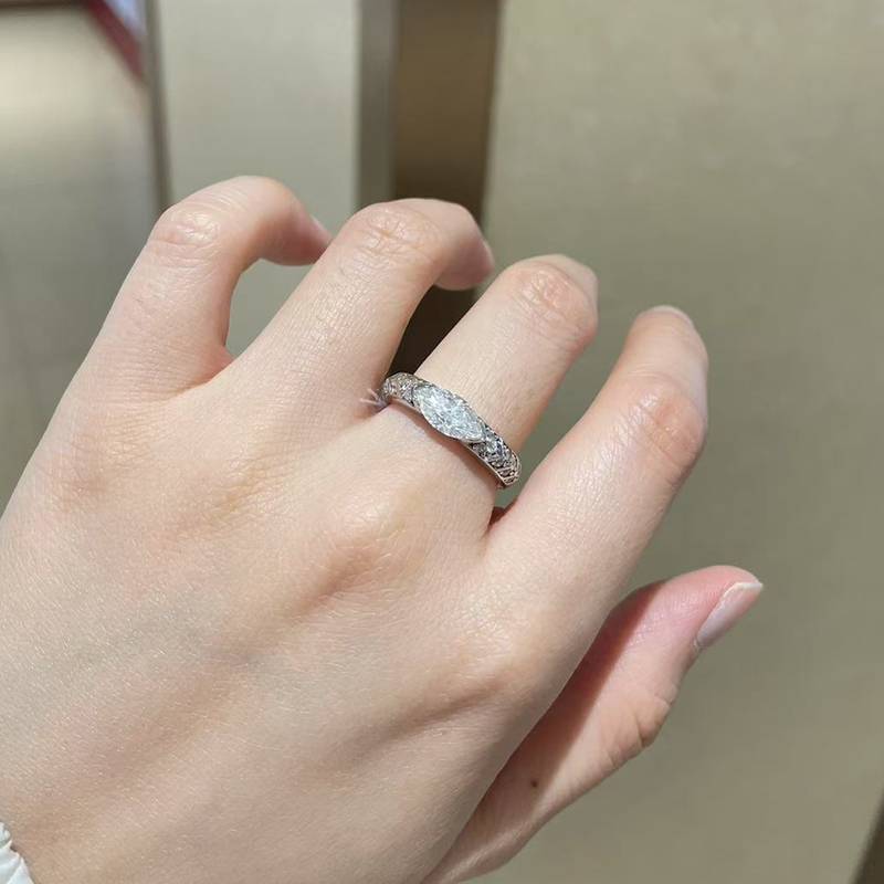 Light Luxury Horse Eye Women's Ring S925 Silver Plated Platinum Customized Selection Main Stone Moissanite Diamond 1.0ct/Secondary Stone High Carbon Diamond